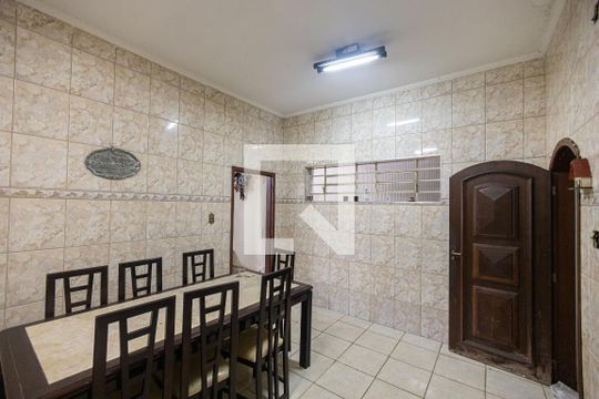 Cozinha de casa à venda com 2 quartos, 542m² em Vila Euthalia, São Paulo
