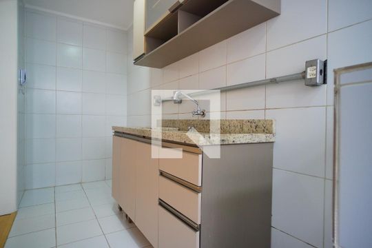 Cozinha de apartamento para alugar com 1 quarto, 58m² em Petrópolis, Porto Alegre