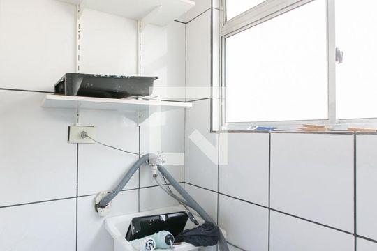 Área de Serviço de apartamento à venda com 2 quartos, 50m² em Vila Carmosina, São Paulo