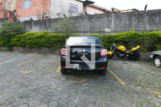 Garagem de apartamento à venda com 2 quartos, 50m² em Vila Carmosina, São Paulo