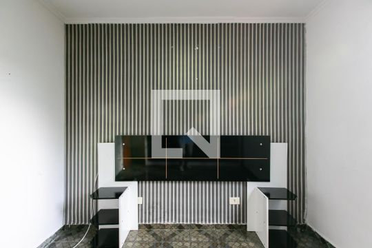 Quarto 3 de apartamento à venda com 2 quartos, 50m² em Vila Carmosina, São Paulo