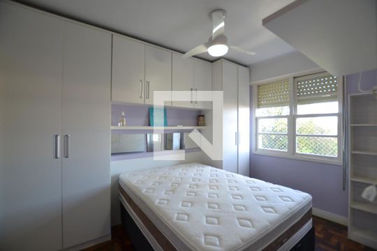 Suíte de apartamento à venda com 1 quarto, 45m² em Cristal, Porto Alegre