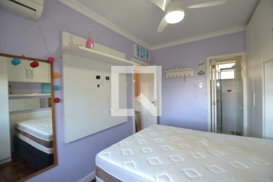 Suíte de apartamento à venda com 1 quarto, 45m² em Cristal, Porto Alegre
