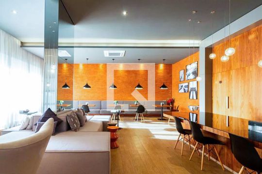 Área comum de kitnet/studio para alugar com 1 quarto, 44m² em Vila Nova Conceição, São Paulo