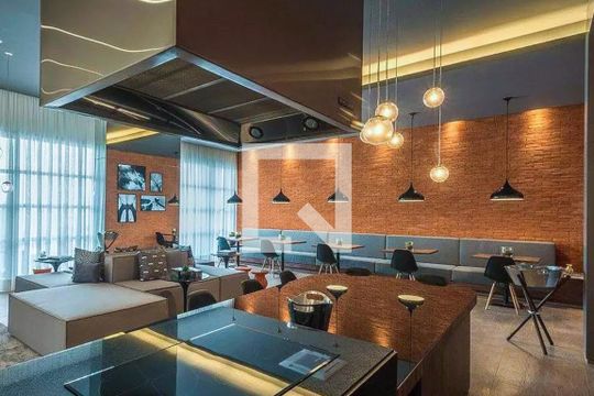 Área comum de kitnet/studio para alugar com 1 quarto, 44m² em Vila Nova Conceição, São Paulo