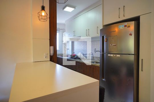 Cozinha de apartamento à venda com 2 quartos, 43m² em Protásio Alves, Porto Alegre