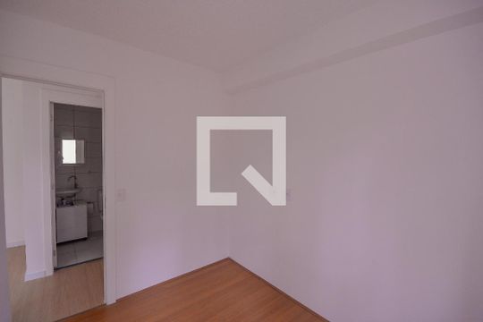 Quarto 1 de apartamento para alugar com 2 quartos, 40m² em Jardim São Savério, São Paulo