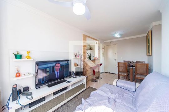 Sala de apartamento à venda com 2 quartos, 50m² em Parque São Vicente, Mauá