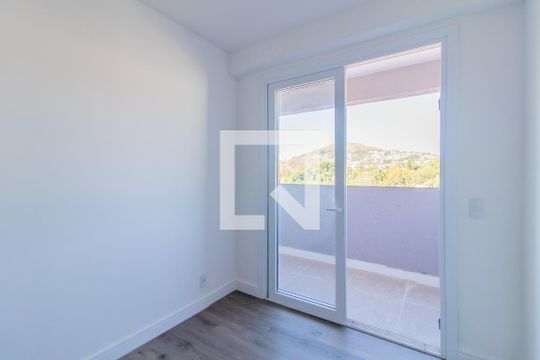 Sala de apartamento à venda com 2 quartos, 53m² em Glória, Porto Alegre