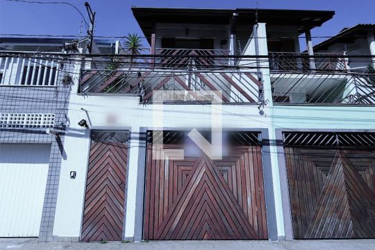 Fachada de casa à venda com 4 quartos, 315m² em Água Fria, São Paulo