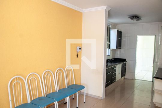 Cozinha  de casa para alugar com 4 quartos, 650m² em Chácaras Califórnia, Contagem