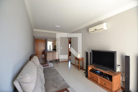 Apartamento à venda com 2 quartos, 75m² em Santana, Porto Alegre