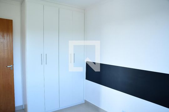 Quarto 1  de apartamento para alugar com 2 quartos, 105m² em Jardim Colibri, Cotia