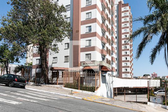 Fachada de apartamento para alugar com 2 quartos, 50m² em Vila Marieta, São Paulo