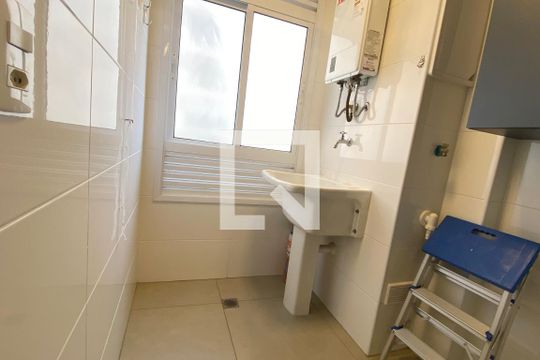 Área de Serviço de kitnet/studio para alugar com 1 quarto, 50m² em Alphaville Industrial, Barueri