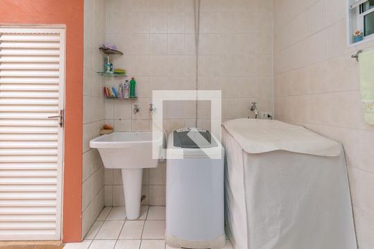 Área de Serviço de casa para alugar com 4 quartos, 220m² em Brooklin, São Paulo
