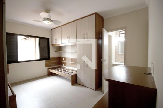 Suíte 2 de casa para alugar com 3 quartos, 300m² em Vila Trujillo, Sorocaba