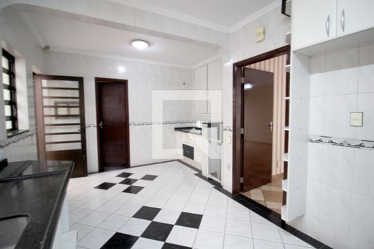 Cozinha de casa para alugar com 3 quartos, 300m² em Vila Trujillo, Sorocaba