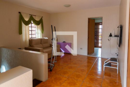 Sala 2 de casa à venda com 2 quartos, 140m² em Coronel Aparício Borges, Porto Alegre