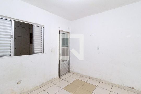 Casa à venda com 1 quarto, 50m² em Conceição, Osasco