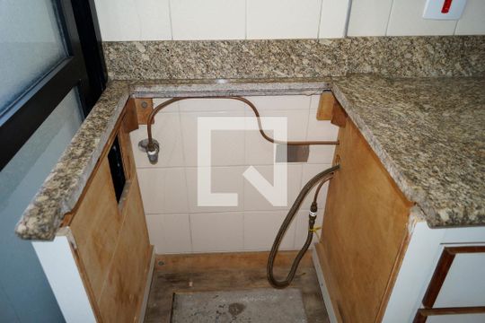 Cozinha de apartamento para alugar com 2 quartos, 74m² em Jardim Vila Mariana, São Paulo