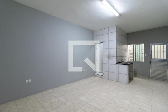 Kitnet/Studio para alugar com 1 quarto, 30m² em Vila Nova Cachoeirinha, São Paulo