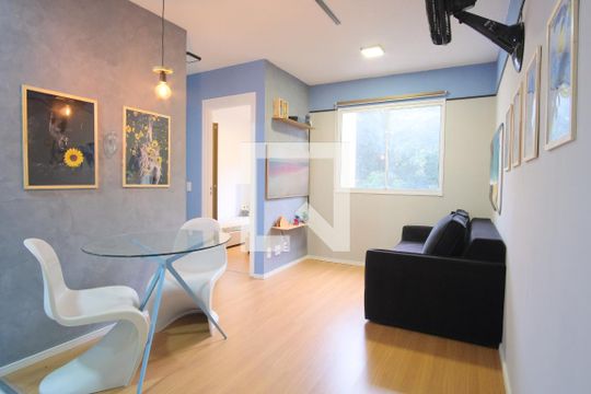 Apartamento para alugar com 2 quartos, 41m² em Jardim América da Penha, São Paulo