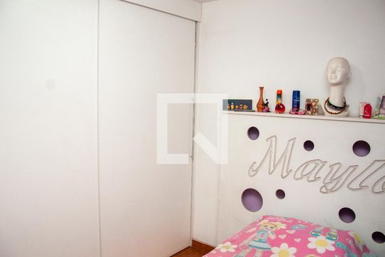quarto 1 de casa à venda com 5 quartos, 300m² em Conjunto Agua Branca, Contagem