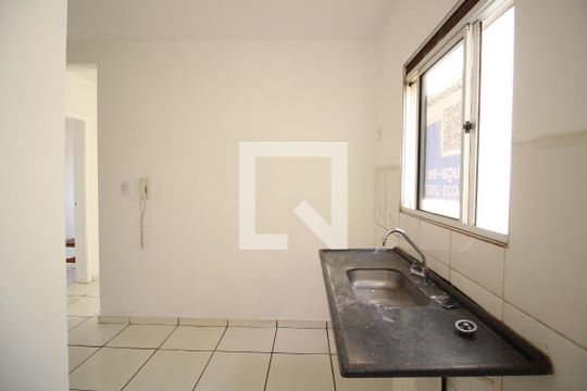 Cozinha/ lavanderia  de apartamento para alugar com 2 quartos, 42m² em Vila Virgínia, Ribeirão Preto