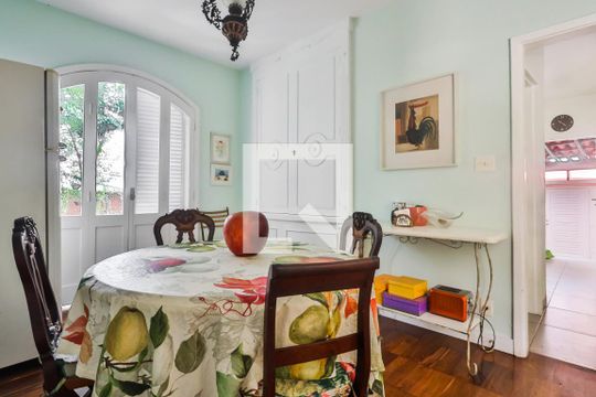 Sala de Jantar 2 de casa à venda com 4 quartos, 380m² em Jardim das Bandeiras, São Paulo