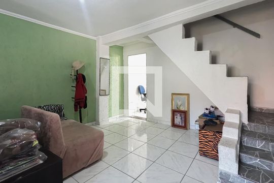 Casa à venda com 2 quartos, 100m² em Jardim Santa Cecilia, Guarulhos