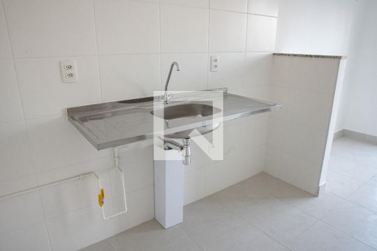 Cozinha de apartamento à venda com 2 quartos, 35m² em Barra Funda, São Paulo