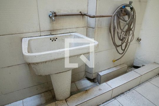 Área de Serviço de apartamento para alugar com 1 quarto, 62m² em Bom Retiro, São Paulo