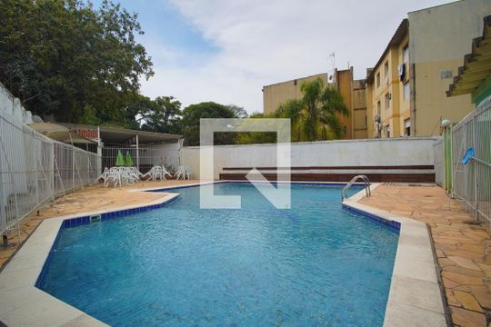 Área comum - Piscina de apartamento à venda com 1 quarto, 46m² em Jardim Carvalho, Porto Alegre
