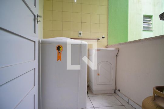 Área de Serviço de apartamento à venda com 1 quarto, 46m² em Jardim Carvalho, Porto Alegre