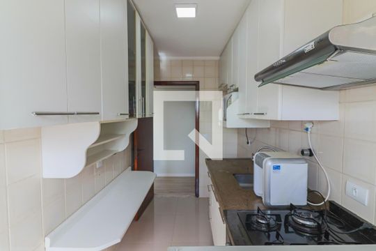 Cozinha de apartamento para alugar com 2 quartos, 60m² em Jardim Esmeralda, São Paulo