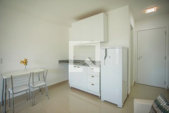 Studio de kitnet/studio para alugar com 1 quarto, 27m² em Saúde, São Paulo