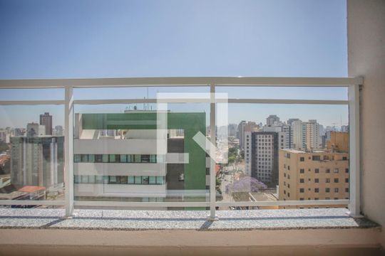 Varanda de kitnet/studio para alugar com 1 quarto, 27m² em Saúde, São Paulo
