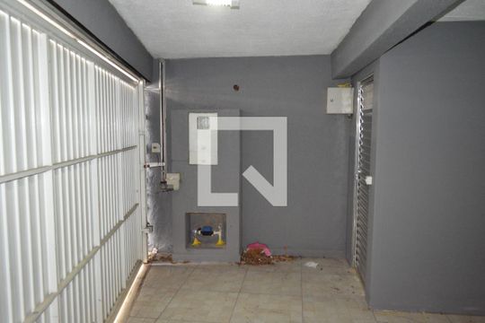 Garagem de casa à venda com 7 quartos, 480m² em Ipiranga, São Paulo
