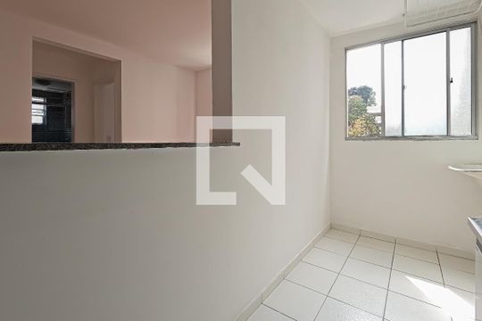 Cozinha e Área de Serviço de apartamento à venda com 2 quartos, 43m² em Centro, Guarulhos
