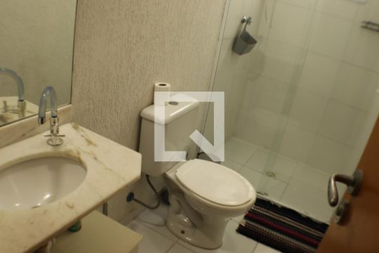 Banheiro Social de apartamento à venda com 1 quarto, 42m² em Vila Porto, Barueri
