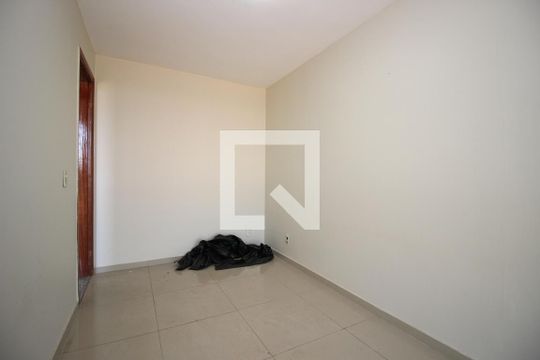 Quarto 2 de apartamento para alugar com 2 quartos, 48m² em Taguatinga Sul (taguatinga), Brasília