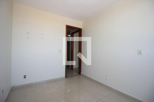 Quarto 1 de apartamento para alugar com 2 quartos, 48m² em Taguatinga Sul (taguatinga), Brasília