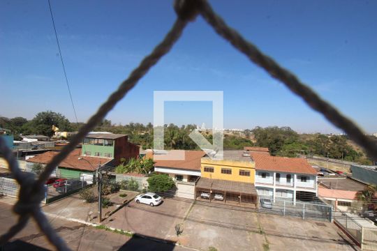 Vista do Quarto 2 de apartamento para alugar com 2 quartos, 48m² em Taguatinga Sul (taguatinga), Brasília