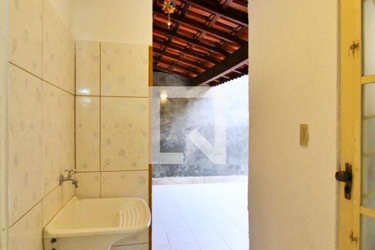 Área de Serviço de casa à venda com 3 quartos, 123m² em Campestre, Santo André