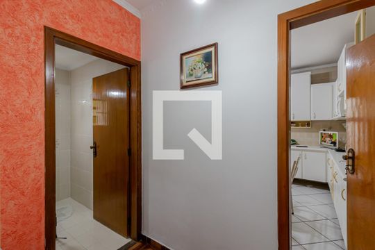 Lavabo de casa à venda com 3 quartos, 240m² em Jardim Maria Estela, São Paulo
