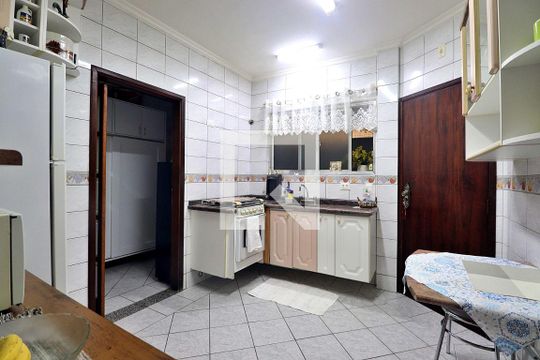 Cozinha de apartamento à venda com 2 quartos, 73m² em Utinga, Santo André
