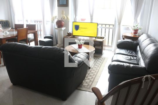 Apartamento para alugar com 2 quartos, 135m² em Itararé, São Vicente