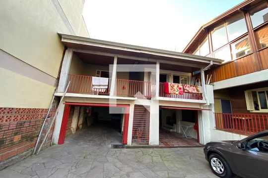 Área Externa de casa à venda com 4 quartos, 150000m² em Padre Reus, São Leopoldo