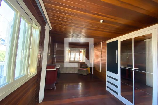 Quarto 1 de casa à venda com 4 quartos, 150000m² em Padre Reus, São Leopoldo